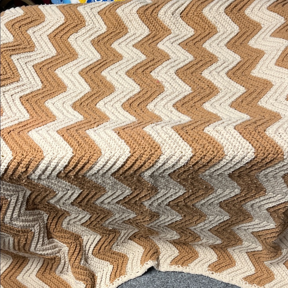Handmade Chevron Patterned Lap Blanket - Picture 3 of 3